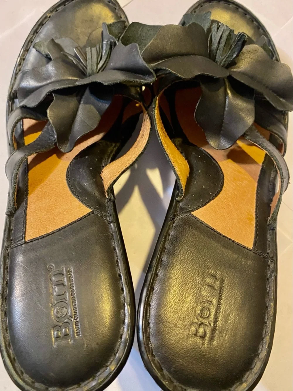 Women’s Black Born Heeled Slip On Sandals With Detail Flower Size 10 - Picture 8 of 12